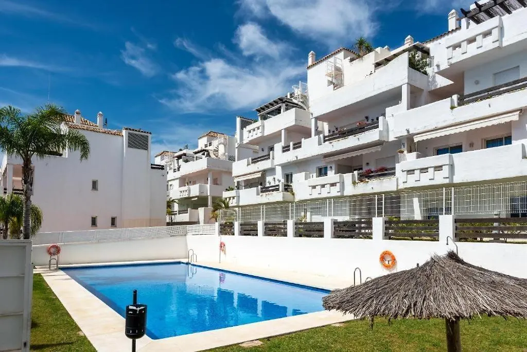 Homestay Valle Romano 4-8 Apartment Estepona Spain